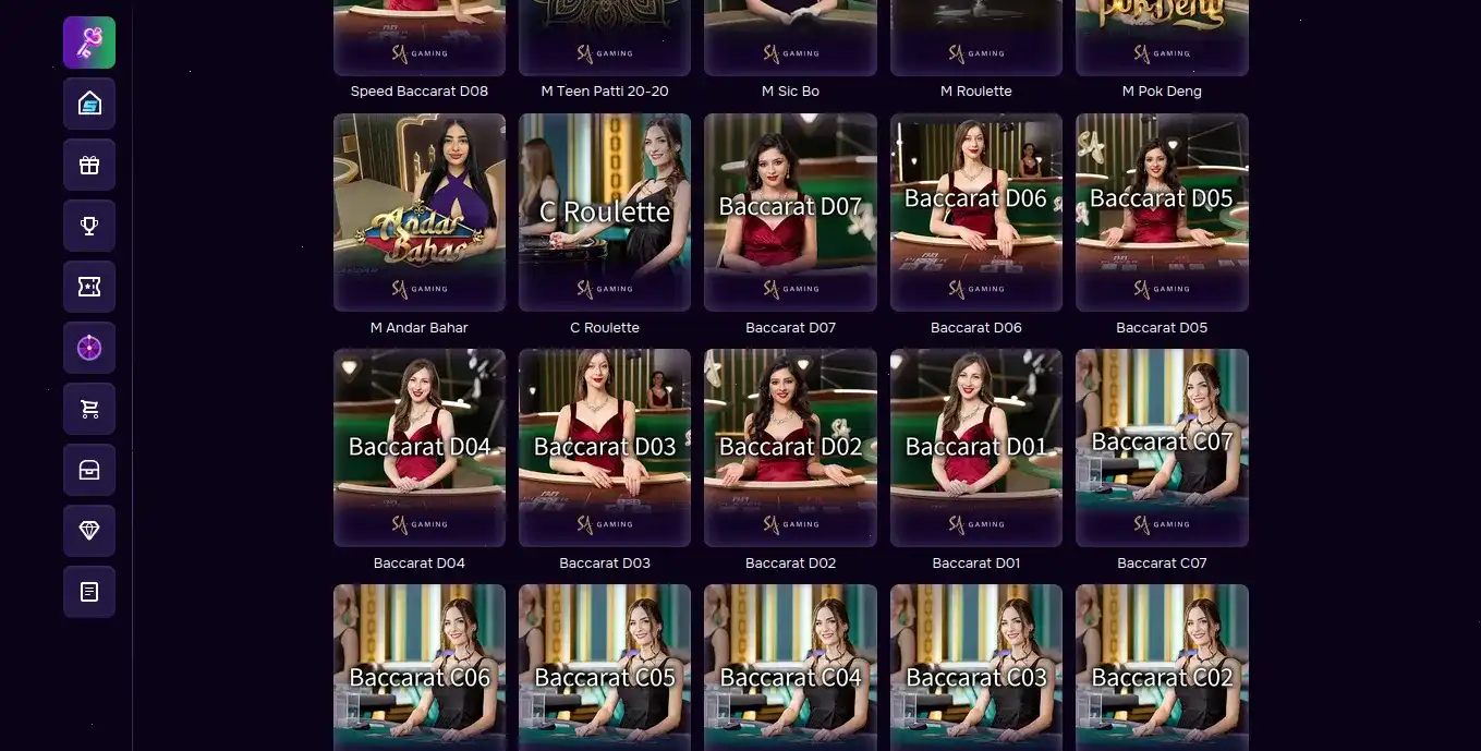 Интерфейс игрового зала Драгон Мани с множеством слотов